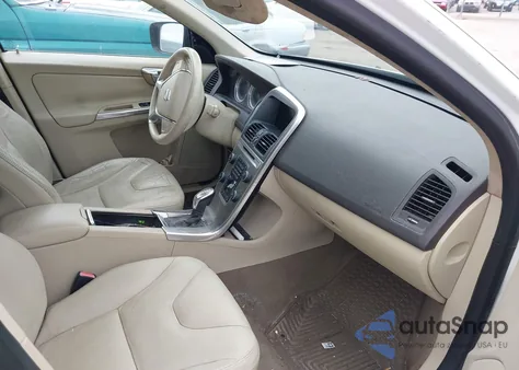 2013 Volvo Xc60 3.2 Premier из США, поврежденный, VIN YV4952DLXD2421434